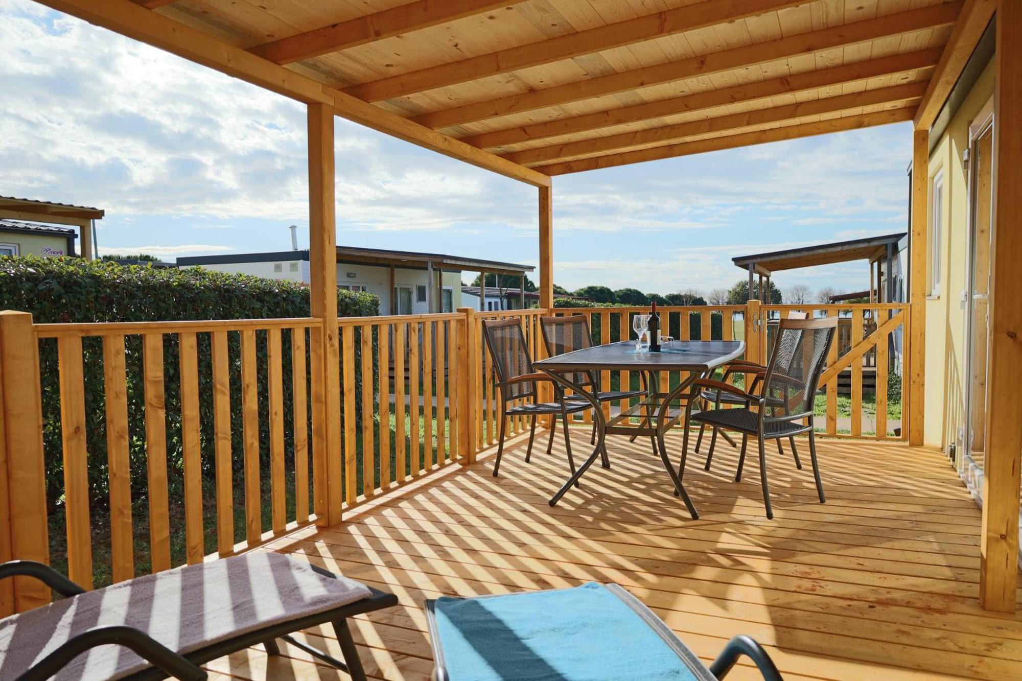 Panorama Mobile Homes In Camping Park Umag Exteriör bild